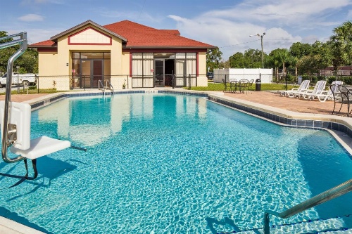 MAINGATE FLORIDA HOTEL image 11