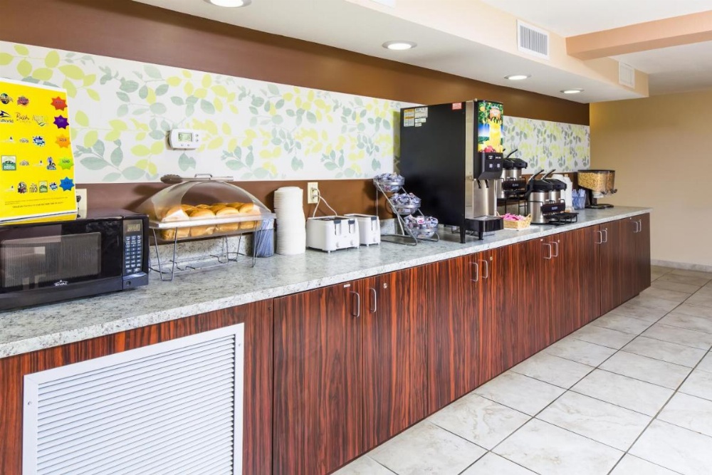 MAINGATE FLORIDA HOTEL